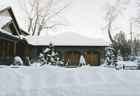 A Commercial Guide to Sourcing Heavy-Duty Outdoor Snow Melting Mats